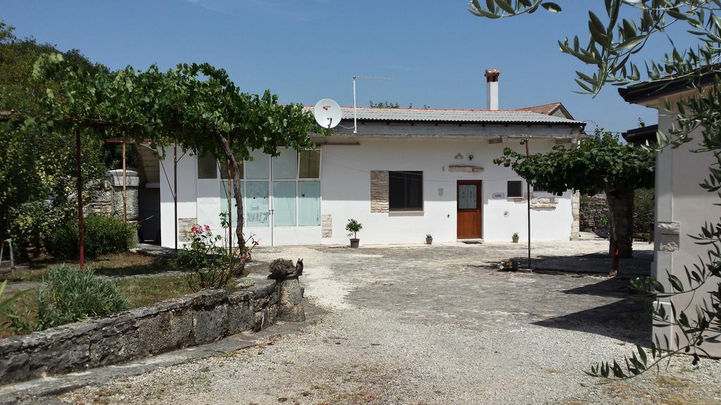 Abba Apartment Sveti Lovreč Pazenatički Exterior foto